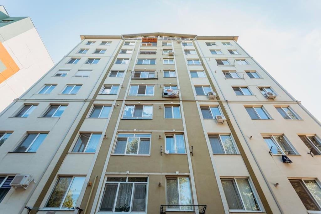 Rich Bunny Apartment Chisinau Exterior photo